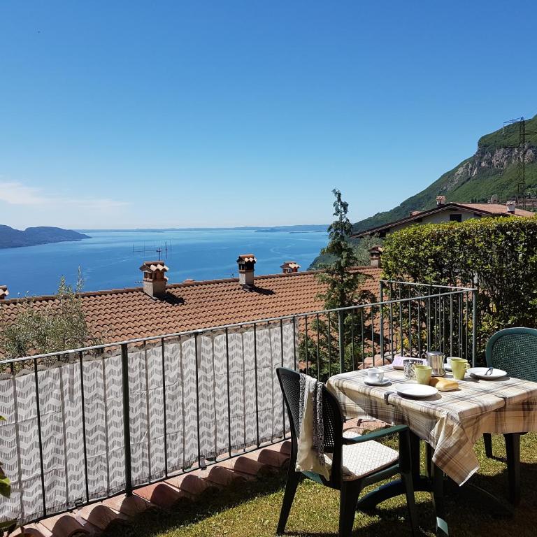 Residence Erika - Appartamento con 2 Camere da Letto e Vista Lago - 14