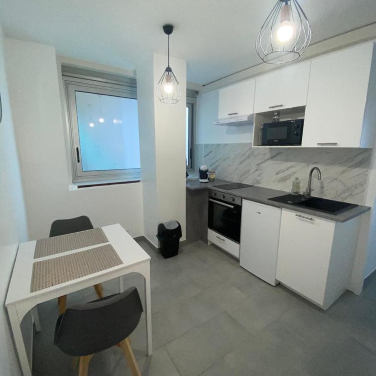 Escale nancéienne , Nancy centre , parking GRATUIT - Apartment mit 1 Schlafzimmer - 2