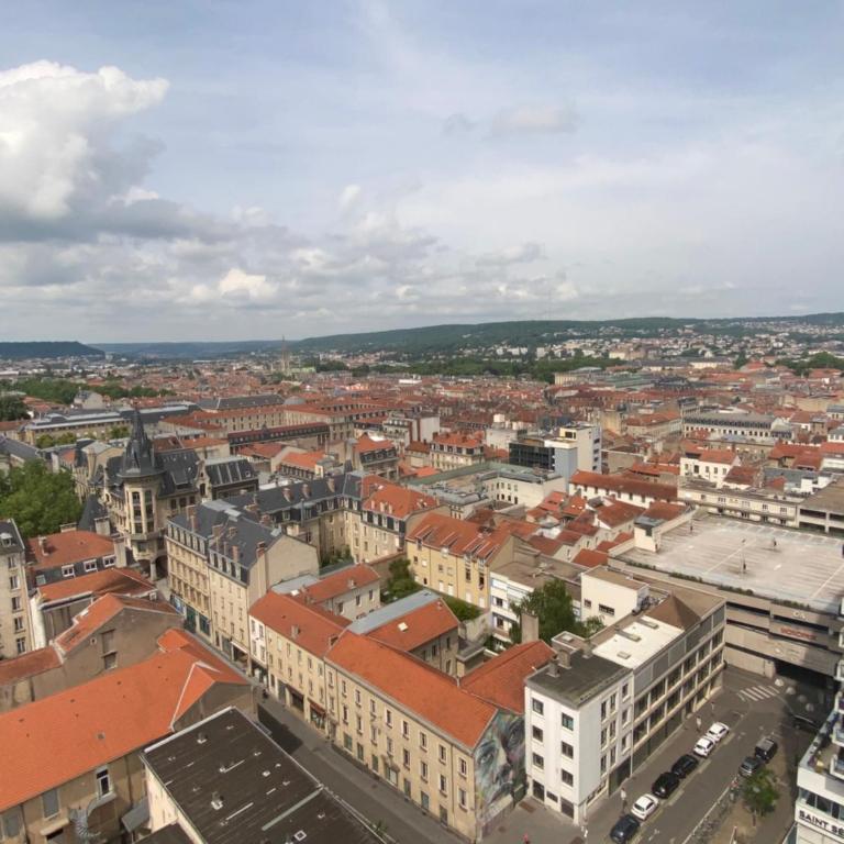 Escale nancéienne , Nancy centre , parking GRATUIT - Apartment mit 2 Schlafzimmern - 2
