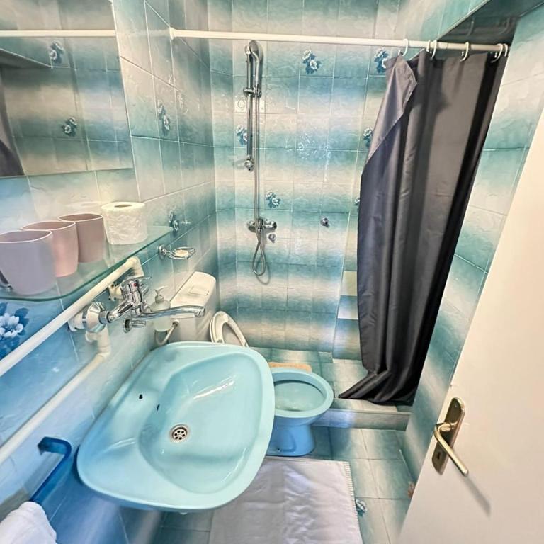 ROOM 03 Villa KRIVOKAPIC - Apartman sa 2 Spavaće Sobe - 11