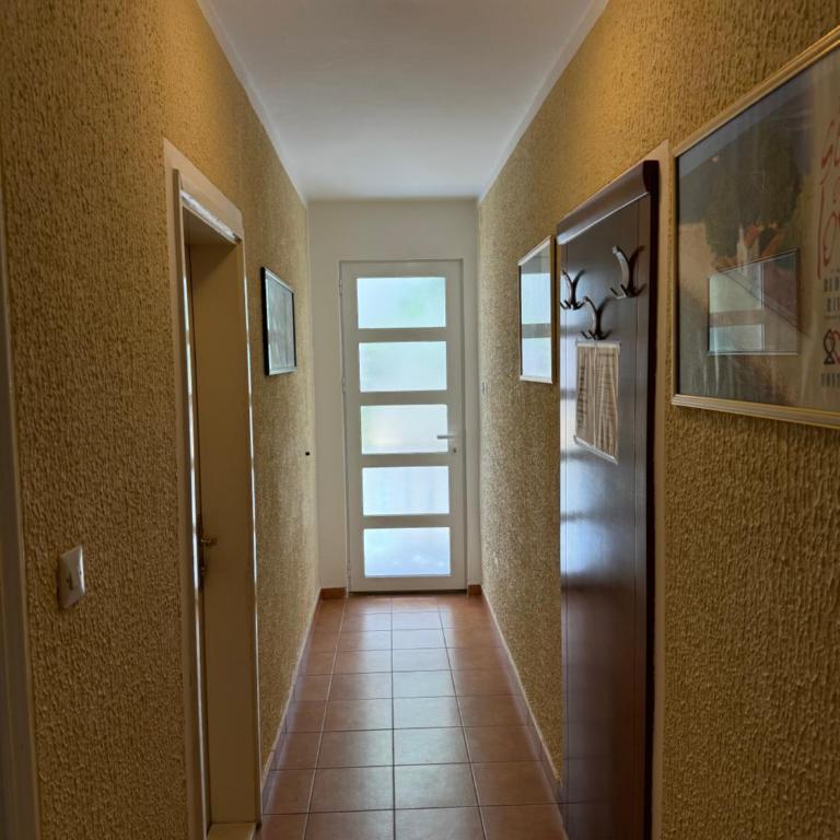 ROOM 03 Villa KRIVOKAPIC - Apartman sa 2 Spavaće Sobe - 9