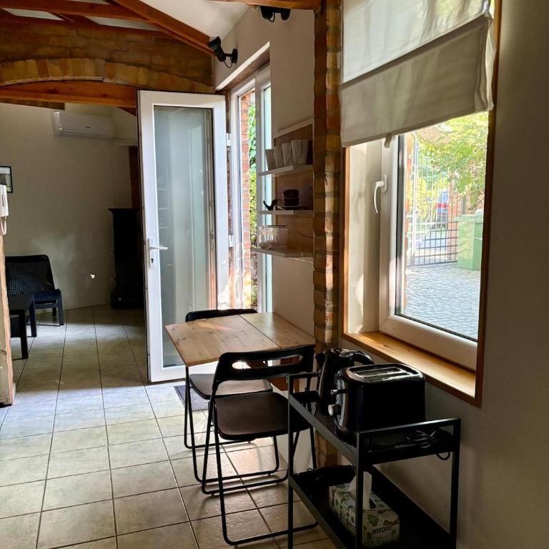 Tiny Home L&B - One-Bedroom Apartment - 20