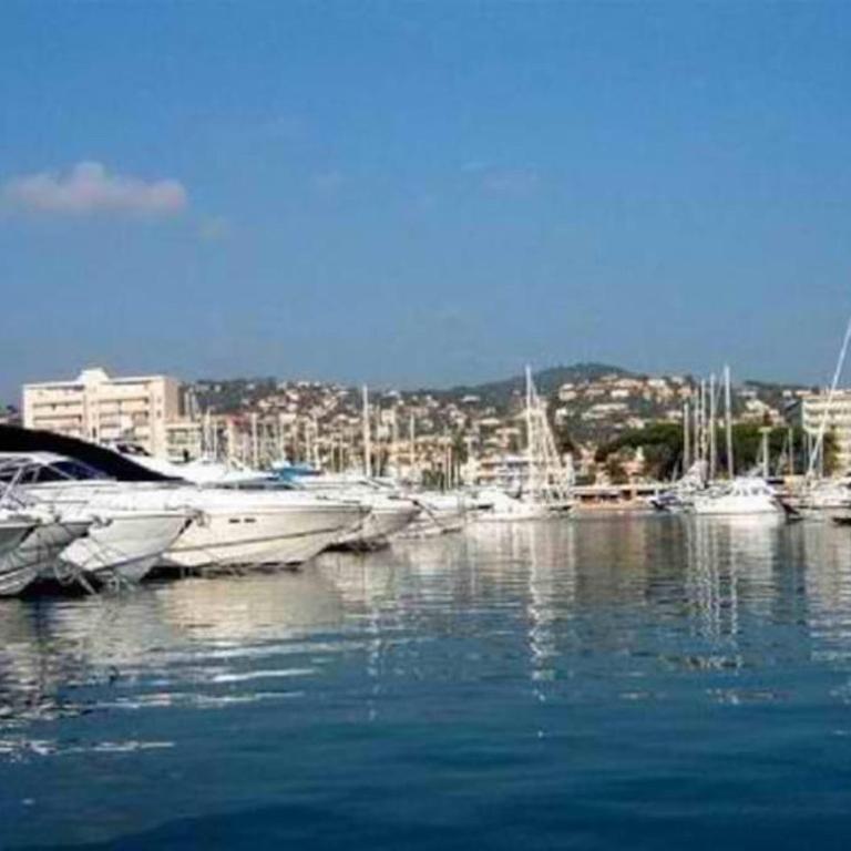 3 Festival de Cannes joli 2 pièces 4 personnes - Appartamento con 1 Camera da Letto e Vista Mare - 2