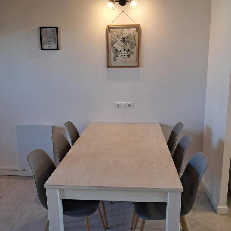La vie est une aventure - One-Bedroom Apartment - 5