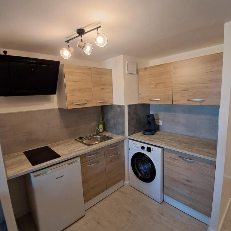 La vie est une aventure - One-Bedroom Apartment - 14