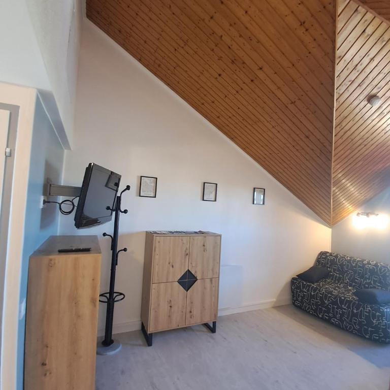 La vie est une aventure - One-Bedroom Apartment - 22
