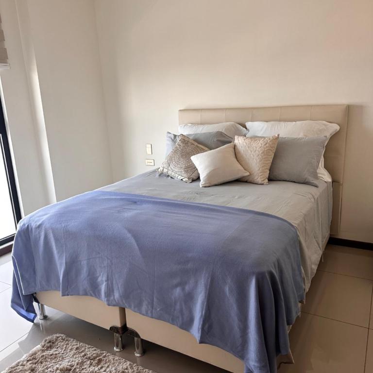 Lujoso y acogedor departamento en Santa Cruz - Four-Bedroom Deluxe Apartment - 4