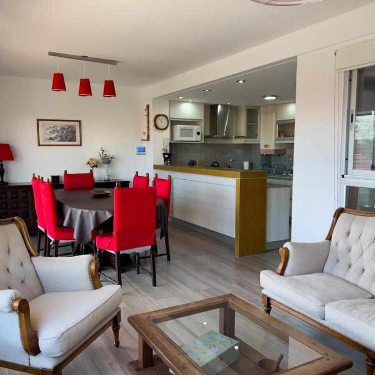 Departamento de Categoría a 50mt de Playa La Perla - Apartamento de 2 dormitorios - 11