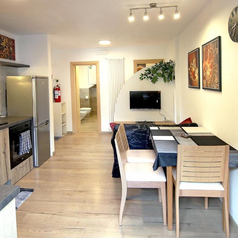 Casa Virginia in Val di Fiemme - Appartamento con 1 Camera da Letto, Balcone e Vista Montagna - 7