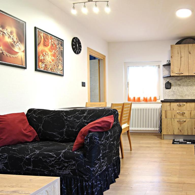 Casa Virginia in Val di Fiemme - Appartamento con 1 Camera da Letto, Balcone e Vista Montagna - 14