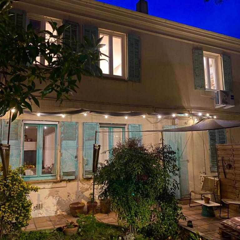 Joli appartement avec jardin - Apartment mit 1 Schlafzimmer - 12