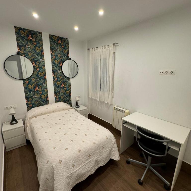 Granada Center Chueca Deluxe Apartment - Four-Bedroom Deluxe Apartment - 20