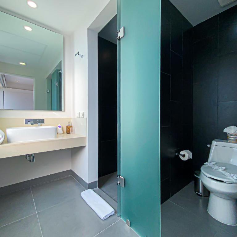 Corasol Condo with Rooftop Pools, Beach Club Access & Private Terrace - Two-Bedroom Deluxe Apartment with Balcony - 29