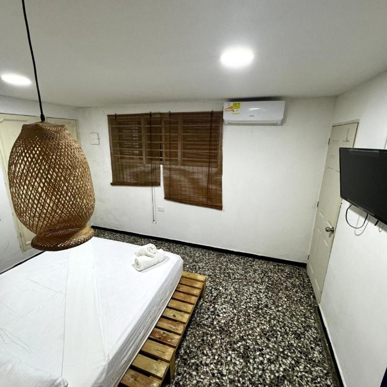 Wonderful trinity beach house in crespo. - Five-Bedroom House - 48