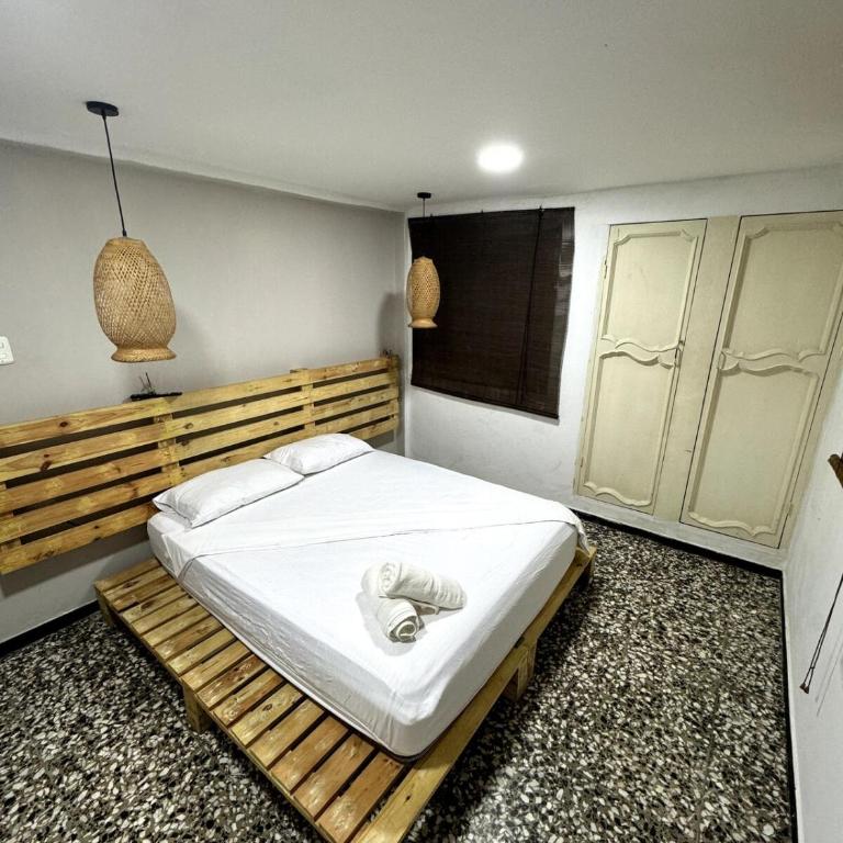 Wonderful trinity beach house in crespo. - Five-Bedroom House - 47