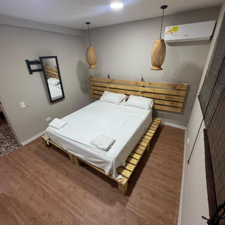 Wonderful trinity beach house in crespo. - Five-Bedroom House - 43