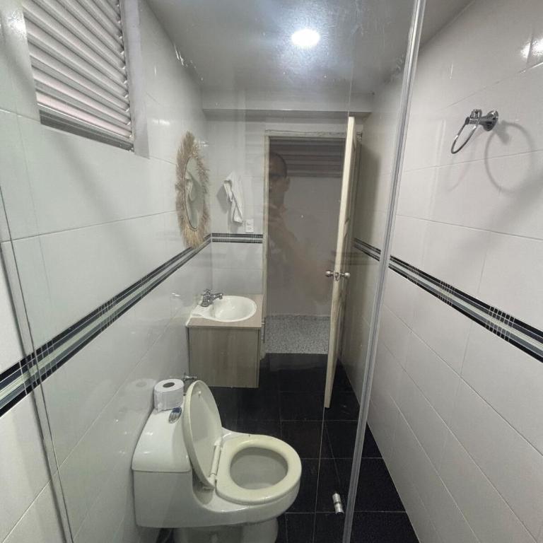 Wonderful trinity beach house in crespo. - Five-Bedroom House - 23
