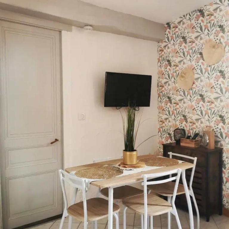 Ô p'tit 44 Apt + terrasse dans le vieux Honfleur - Appartement 1 Chambre - 5