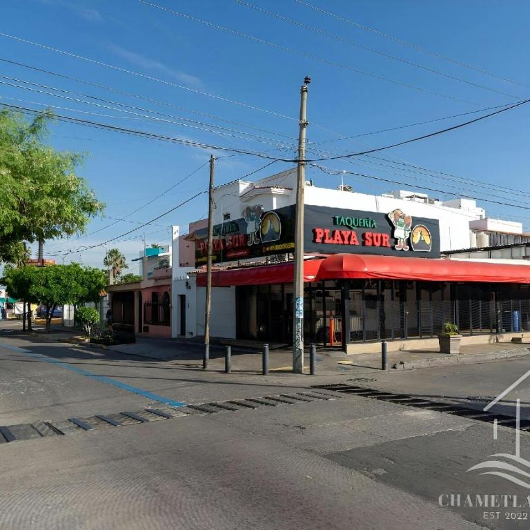 Luxe Modern-5 Star Area-Walk 2 Beach-Pool-View-King Bed - Superior Apartment - 47