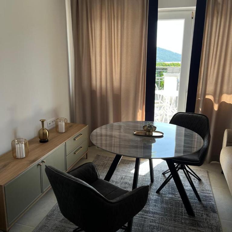 Hotel Xanadu - Two-story Lux Villa with Terrace and Sea View - 1
