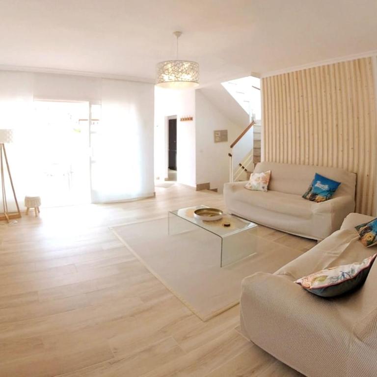 Spacious villa 500 m from the sea! Playa Del Duque - Casa de 4 dormitorios - 11