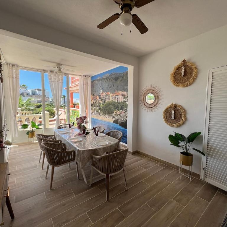 Spacious villa 500 m from the sea! Playa Del Duque - Casa de 4 dormitorios - 34