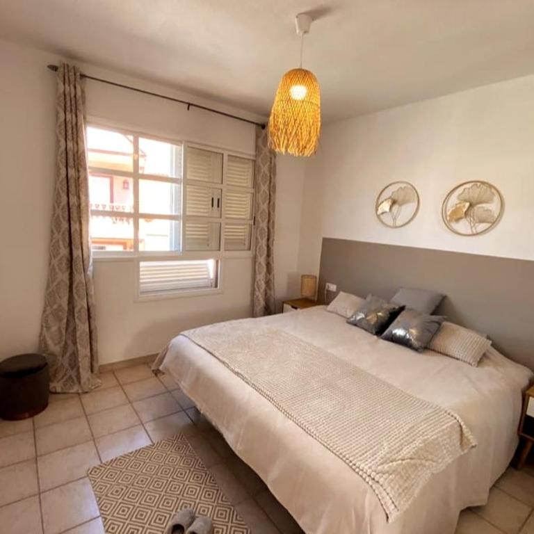 Spacious villa 500 m from the sea! Playa Del Duque - Casa de 4 dormitorios - 47