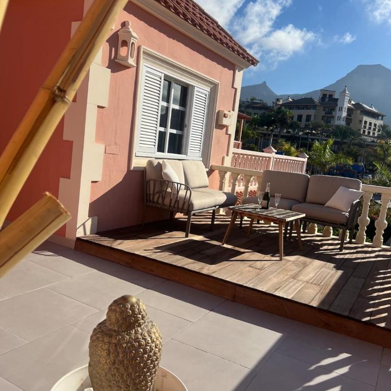 Spacious villa 500 m from the sea! Playa Del Duque - Casa de 4 dormitorios - 79