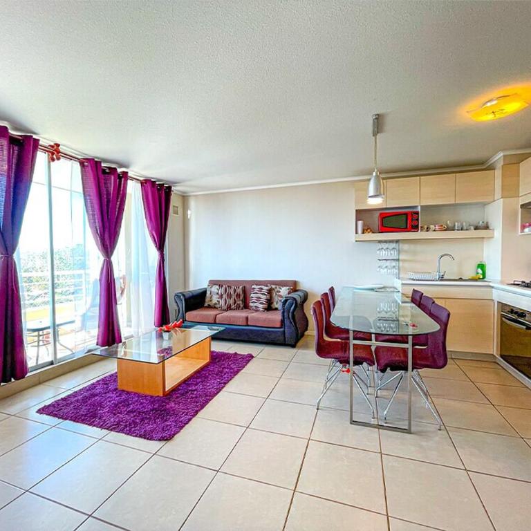 Alojamiento Vista al Mar y Gran Piscina - Apartamento de 3 dormitorios - 10