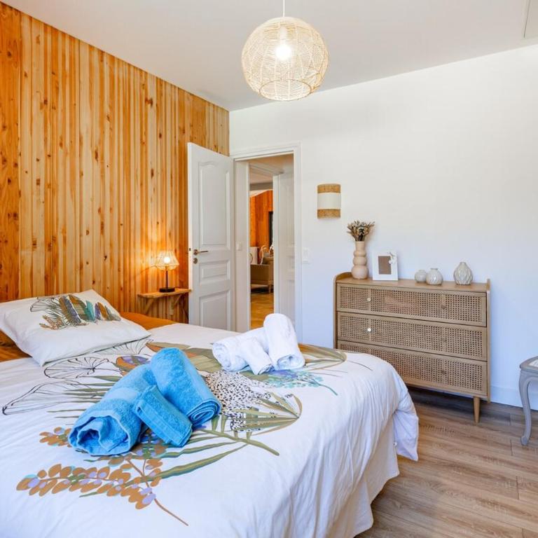 6BR Coastal Villa | Pool | Garden Serenity - Villa - 58