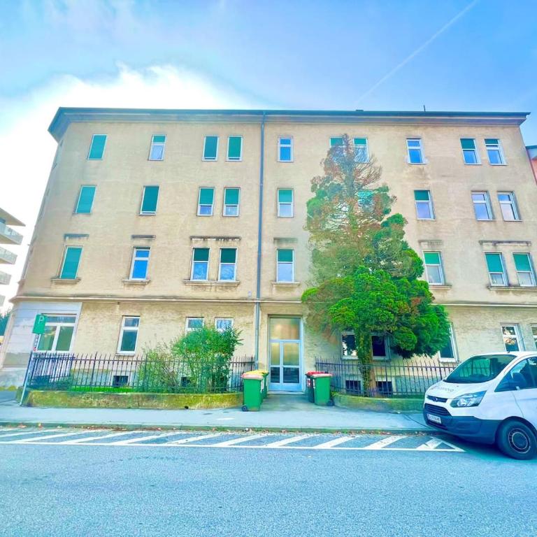 Modern New Eggenberg Top 1b - Apartment - 24