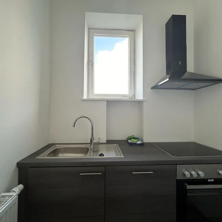 Villa Rebuli - room - zentral leben in der Top3 - Doppelzimmer mit Gemeinschaftsbad - 4
