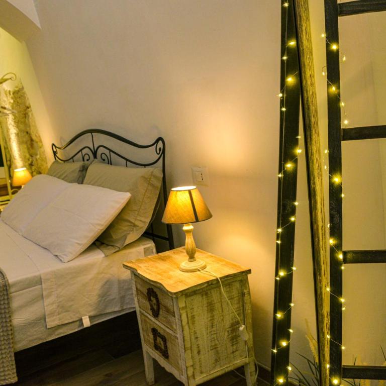 Suite Grotta della luna - Romantic Luxury Jacuzzi - Casa con 1 Camera da Letto - 16