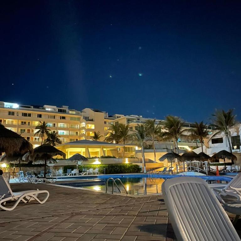 Comoda Suite Cancun - BEACH CONDO - 6PX - Apartment - 16