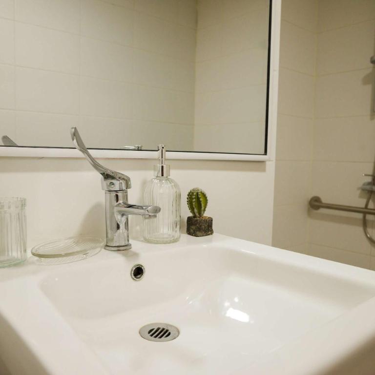 Stylish 1BR Oasis in Stgo Centro Steps to Metro - Apartamento - 24