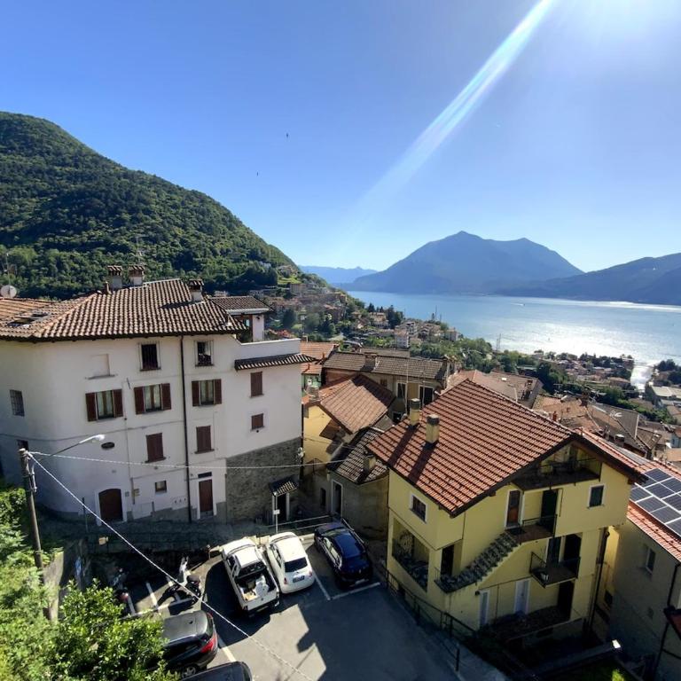 Bellano Cottage - With Private Garden and Garage - Casa con 2 Camere da Letto - 1