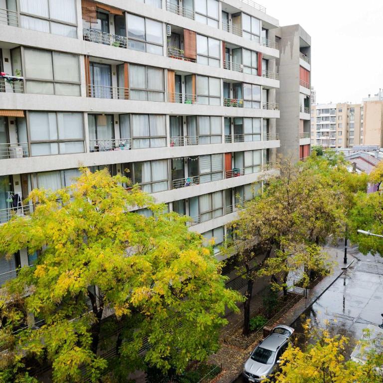 Terrace Vibe Chic 1BR in Centro Steps from Metro - Apartment - 16