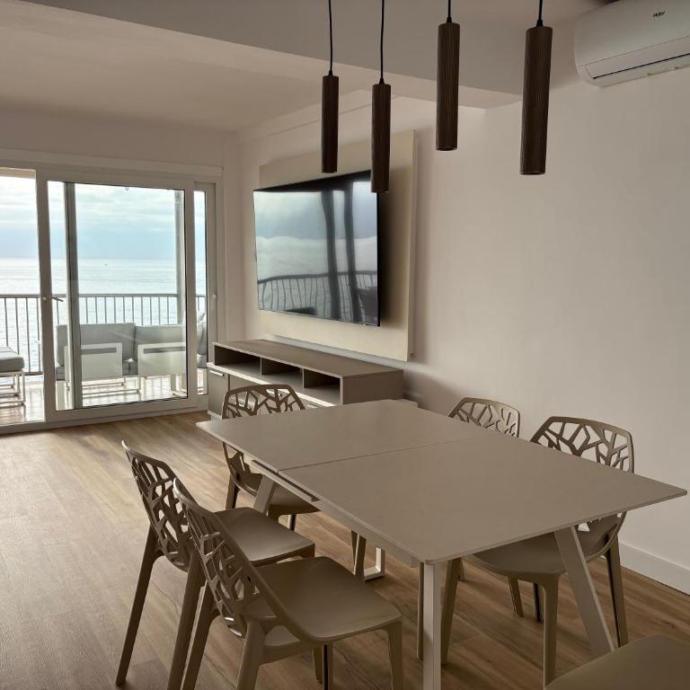 Le bateau immobile - Three-Bedroom Apartment - 3