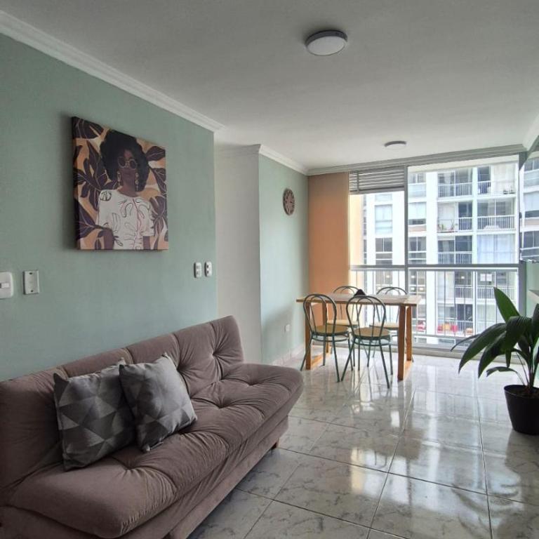 Apartamento en Armenia - Con Piscina - Apartamento de 3 dormitorios - 32