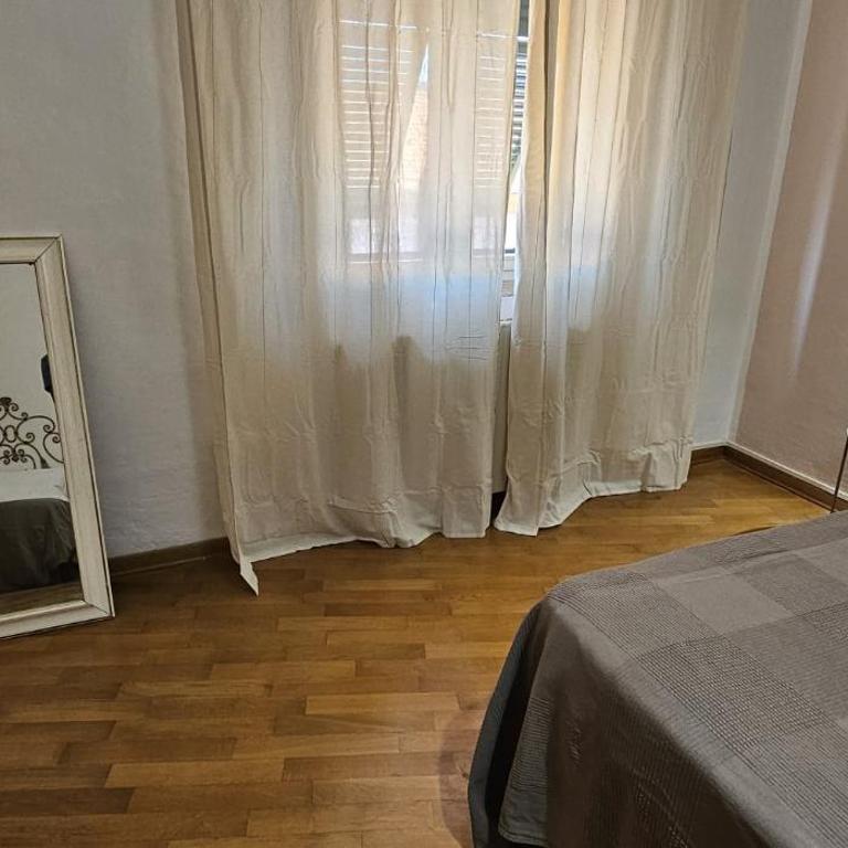 Spezia's Home - Appartamento con 2 Camere da Letto - 14