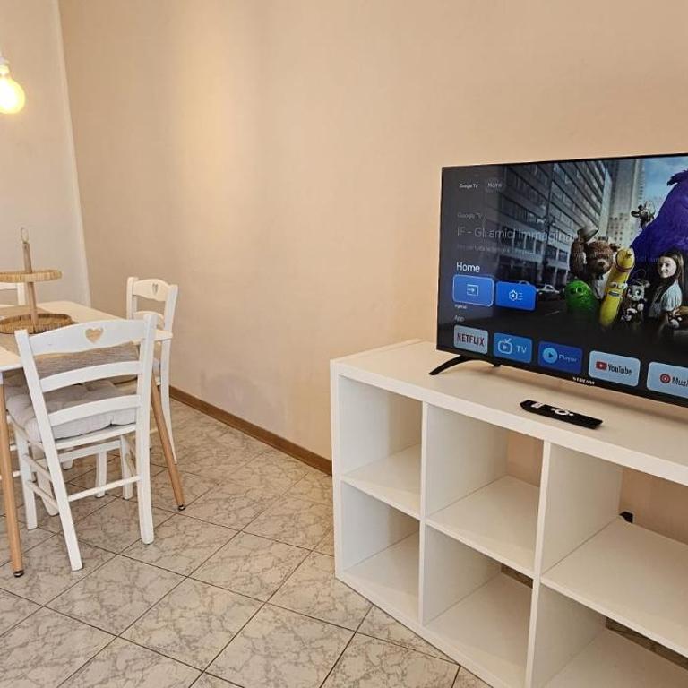 Spezia's Home - Appartamento con 2 Camere da Letto - 16