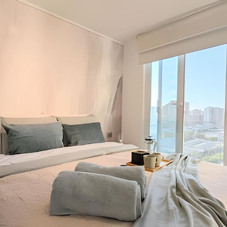 Santa Elvira Apartments - Deluxe One-Bedroom Apartment - 1