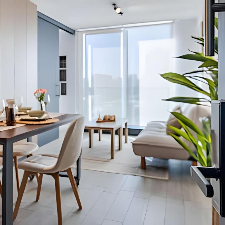 Santa Elvira Apartments - Deluxe One-Bedroom Apartment - 18