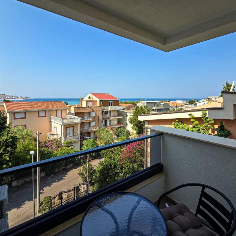 ND Apartments - Studio with Balcony - 13