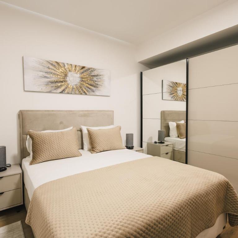 Dani Deluxe Apartments - One-Bedroom Apartment - 11