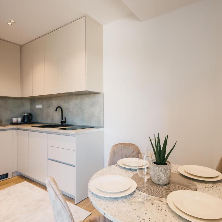 Dani Deluxe Apartments - One-Bedroom Apartment - 7