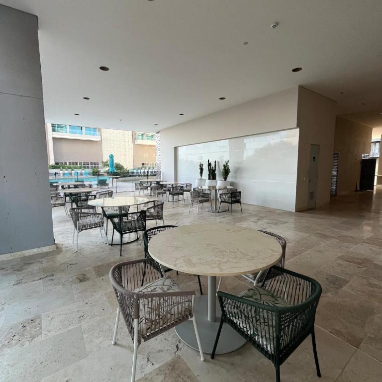 Apartment loft lux front of the beach - Apartamento de 2 dormitorios con balcón y vistas al mar - 3