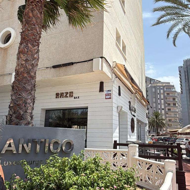 Atlantico Flamingo - One-Bedroom Apartment - 37