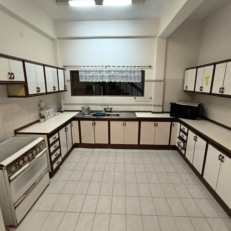 Encarnación Lodge & apartments - Seven-Bedroom House - 12