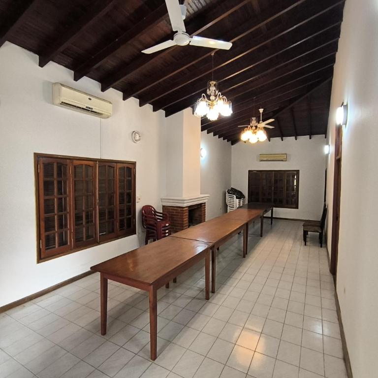 Encarnación Lodge & apartments - Seven-Bedroom House - 28